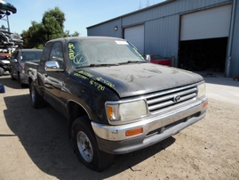 1996 TOYOTA T100 SR5 BLACK XTRA CAB 3.4L MT 4WD Z17744